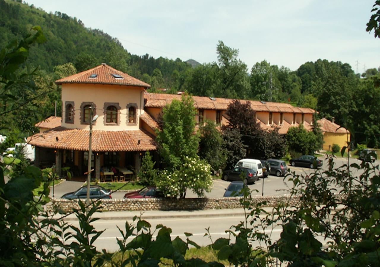 Hotel El Bricial Soto De Cangas Exterior photo